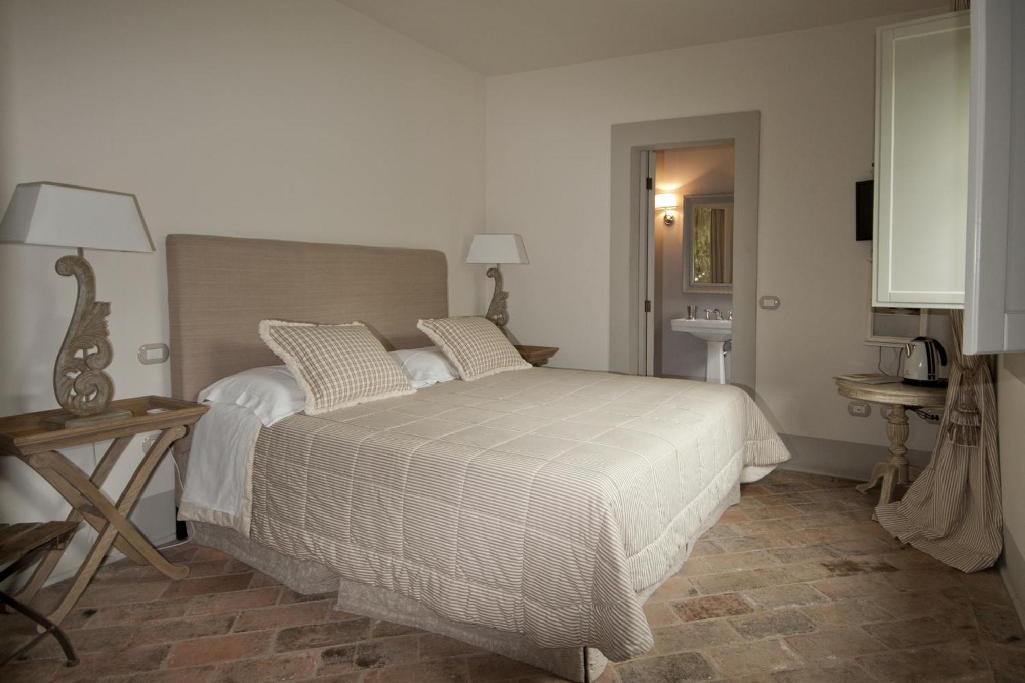 B&B Pieve Degli Artisti Pietrasanta Oda fotoğraf