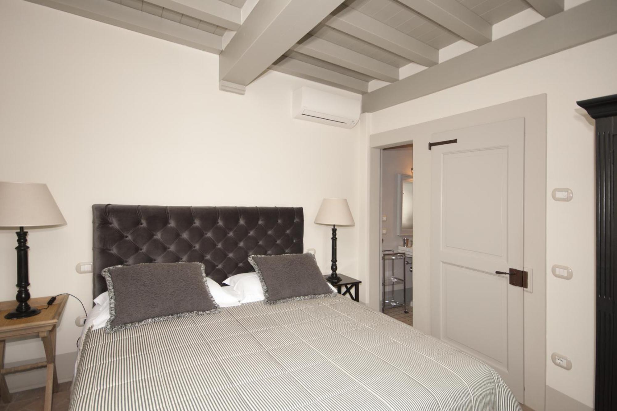 B&B Pieve Degli Artisti Pietrasanta Oda fotoğraf